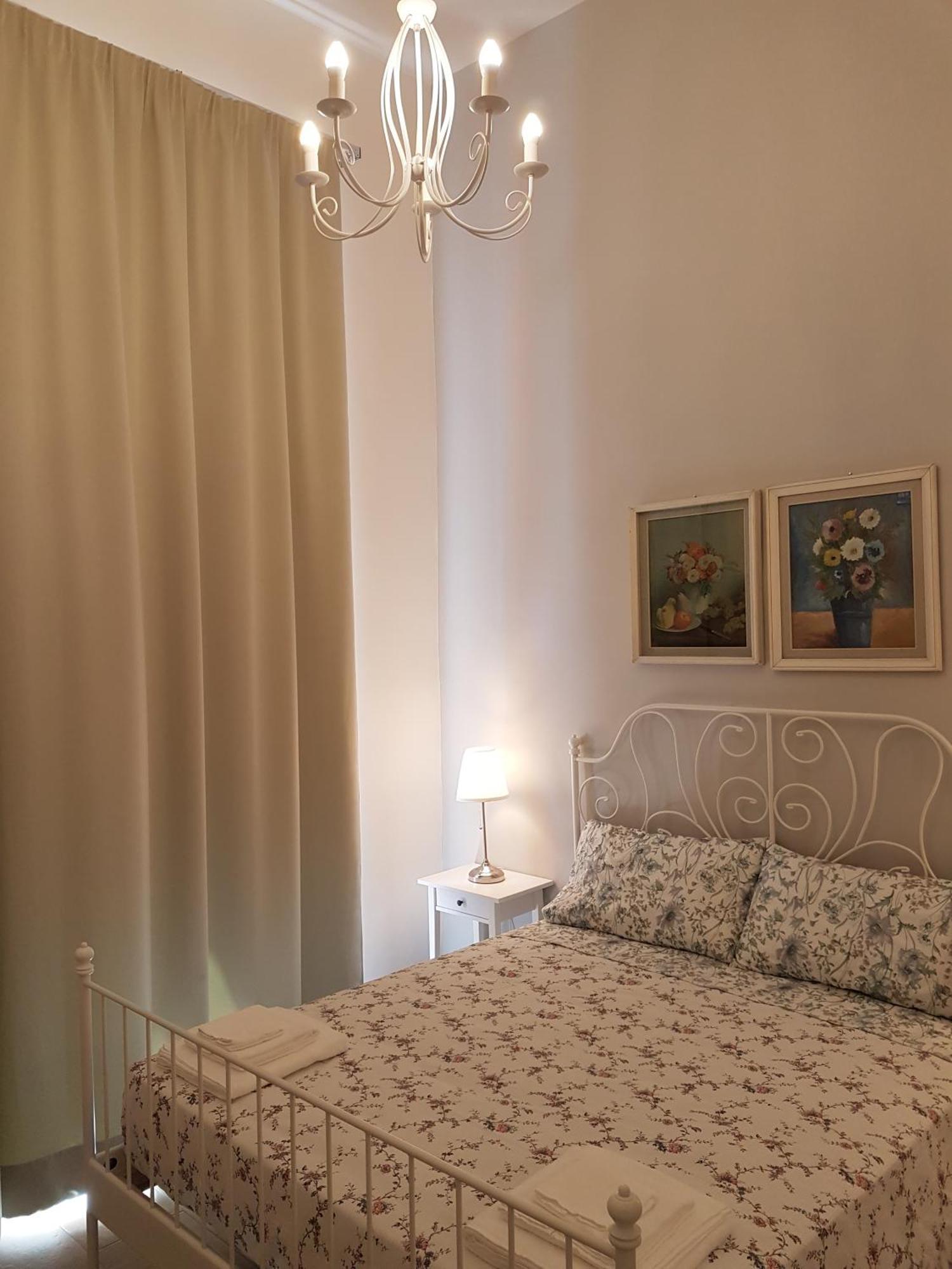 Sanbiagio, 25 Guesthouse Νάπολη Δωμάτιο φωτογραφία