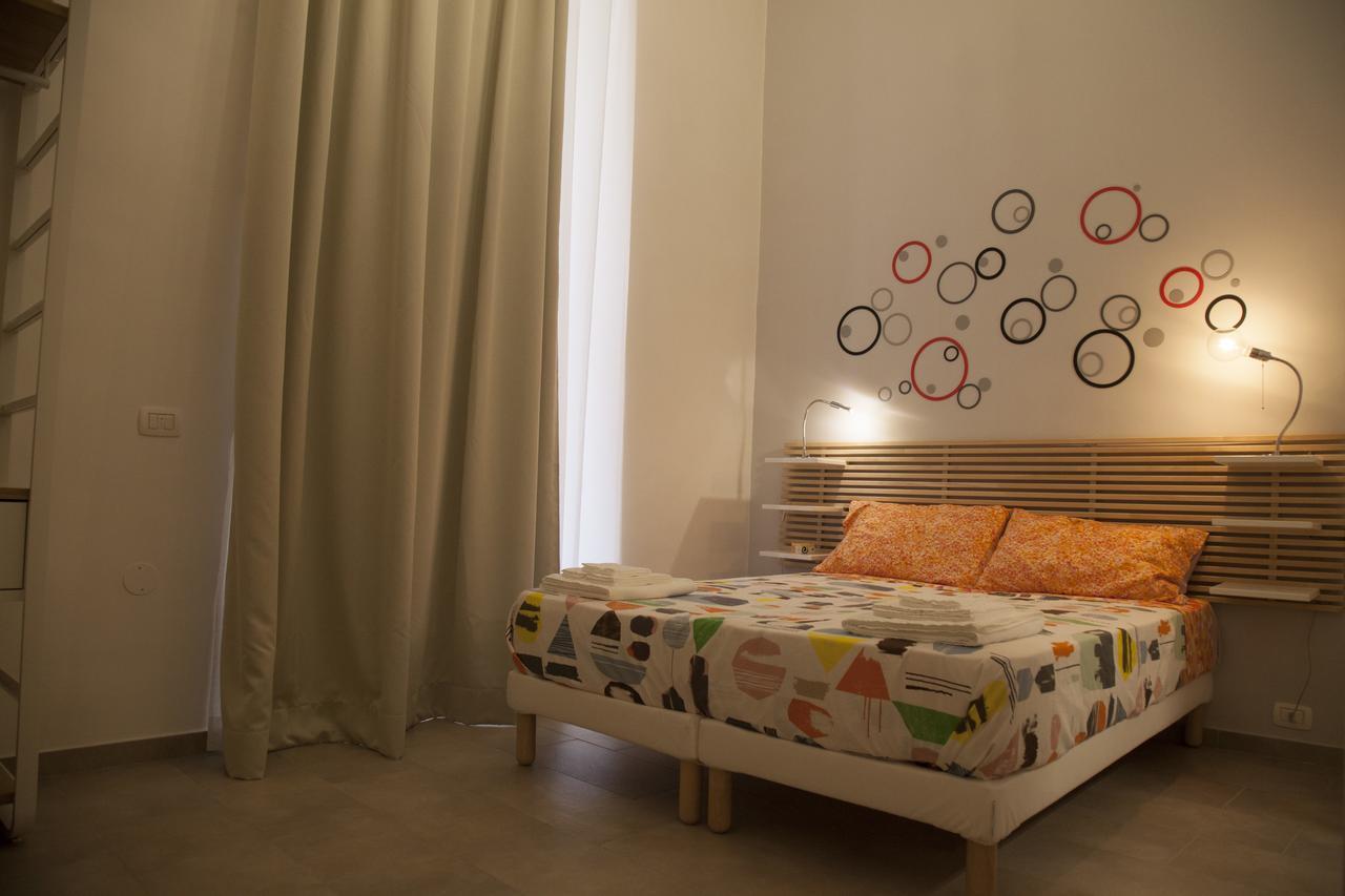 Sanbiagio, 25 Guesthouse Νάπολη Δωμάτιο φωτογραφία
