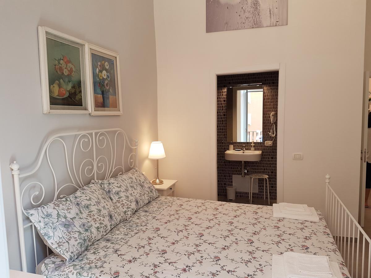 Sanbiagio, 25 Guesthouse Νάπολη Εξωτερικό φωτογραφία